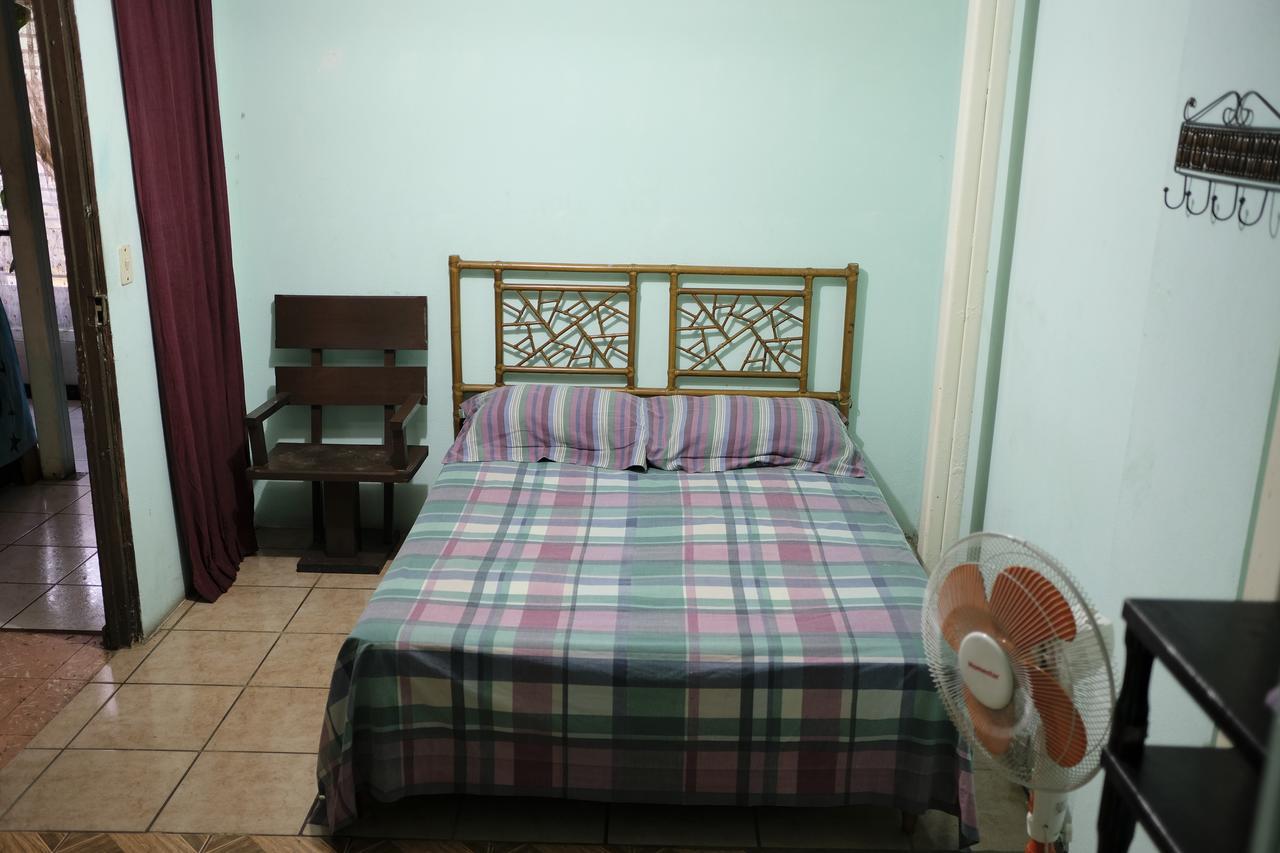 Hostal Del Este Santa Fe San José Dış mekan fotoğraf