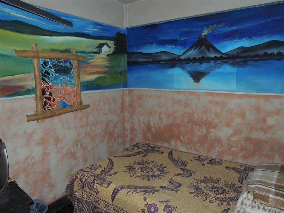 Hostal Del Este Santa Fe San José Dış mekan fotoğraf